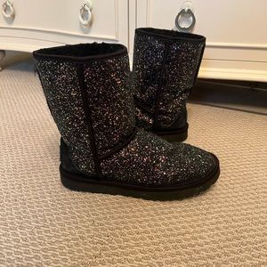 Black sparkly uggs